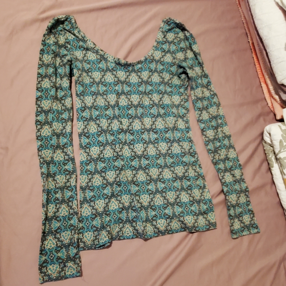Long sleeve shirt